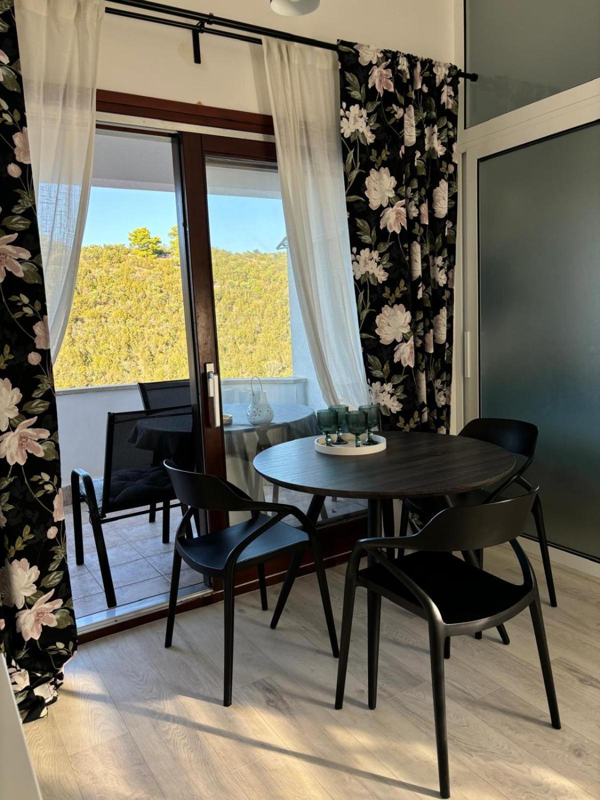 Viducic Apartments Dragove Екстер'єр фото